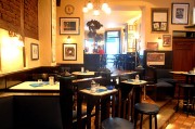 Café-Bistro-Cartoon Foto 709 von plazaabot