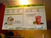 frozenyogurt & salatbar Foto 560 von poolbabe